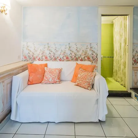 Luxurious By The Sea *