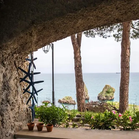 Apartment Luxurious By The Sea *